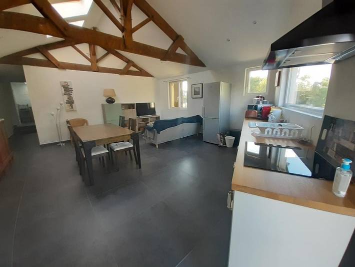 Gîte pour 6 personnes, avec jardin ainsi que piscine et vue à Galgon