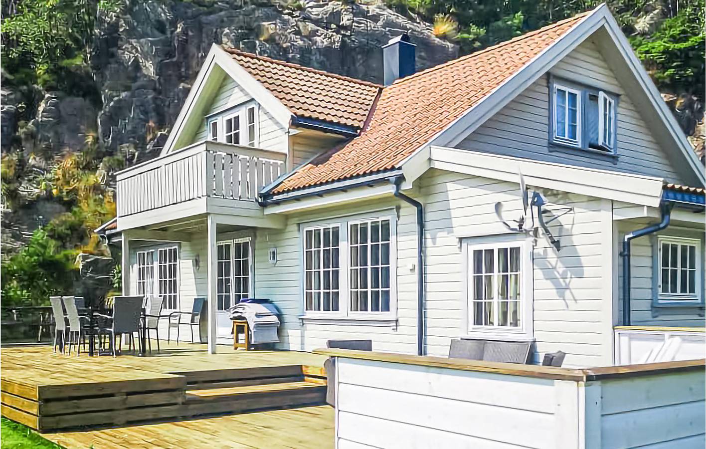 Feriehus for 12 personer med terrasse in Lindesnes 