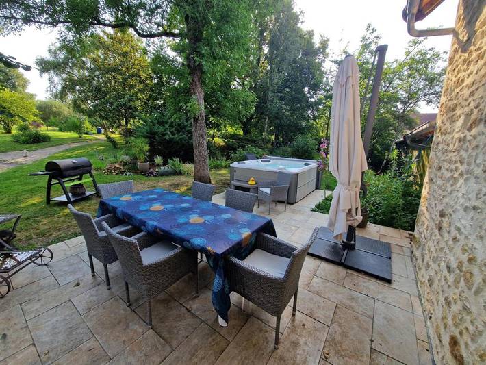 Location de vacances pour 14 personnes, avec jacuzzi et jardin dans Menetou-Râtel - 4