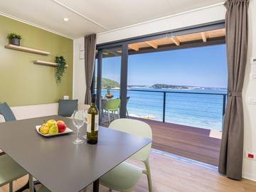 Camping voor 5 Personen in Medulin, Zuidkust Istrië, Afbeelding 1