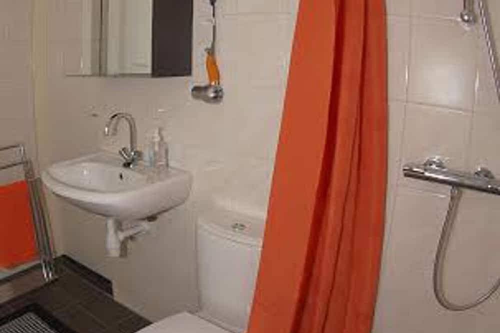 Sturmzeit am Meer! Familienfreundl. Haus, 4 P., Kamin, Bbq, W-Lan in Aquadelta, Bruinisse