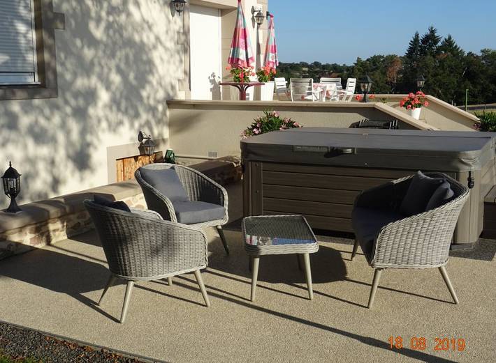 Chambre d’hôte pour 2 personnes, avec jardin et jacuzzi