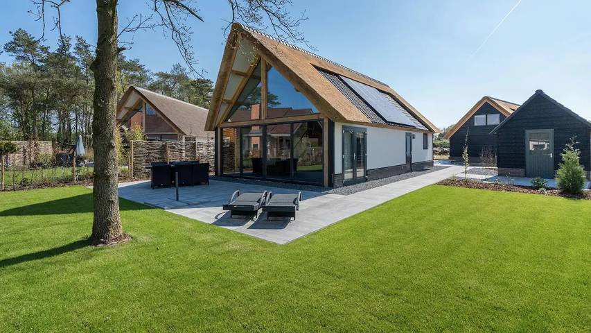 Ferienhaus für 6 Personen, mit Pool und Garten - 1