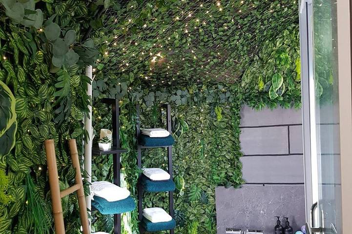 Location de vacances pour 8 personnes, avec jardin ainsi que jacuzzi et sauna dans Les Roches-l'Évêque - 3