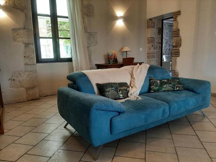 Location de vacances pour 11 personnes, avec piscine et terrasse à Castella (homonymie)