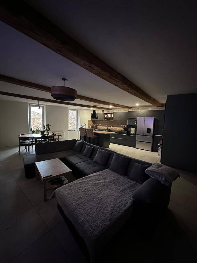 Location de vacances pour 4 personnes, avec balcon, animaux acceptés à Cébazan