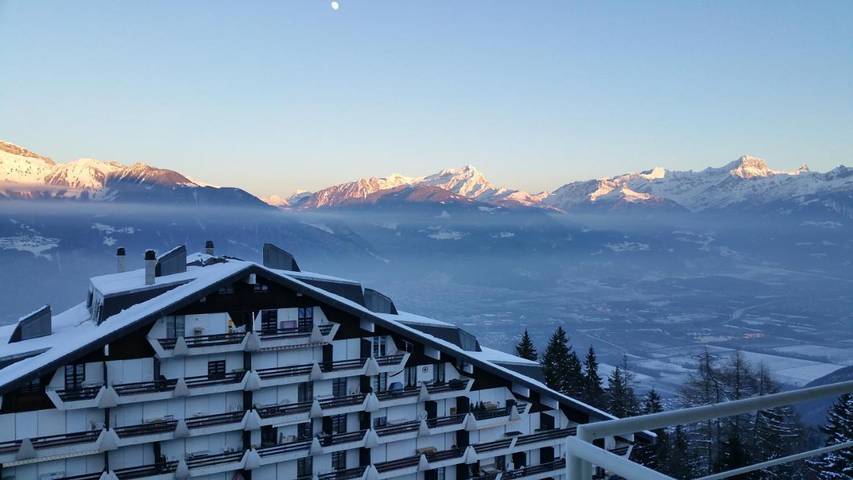Gîte pour 4 personnes, avec jardin et vue à Vionnaz - 2