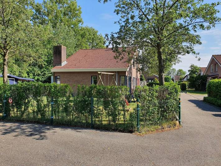 Ferienhaus für 6 Personen, mit Terrasse und Garten sowie Sauna in Zeeland
