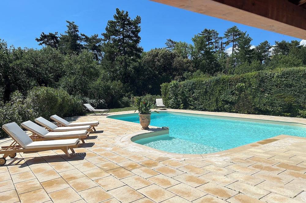 -\\tsous le Soleil de Provence - Authentic Charming House in La Tour-d'Aigues, Parc naturel régional du Luberon