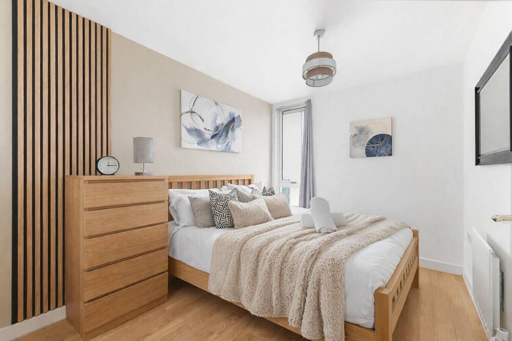 Apartamento entero, Modern City Centre Flat • Balcony • Free Parking • Fast Wifi • Self-Check-In in Milton Keynes, Sudeste de Inglaterra