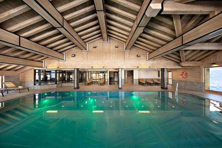Aparthotel para 6 personas, con jacuzzi y balcón además de sauna y piscina, Se admiten mascotas - 1