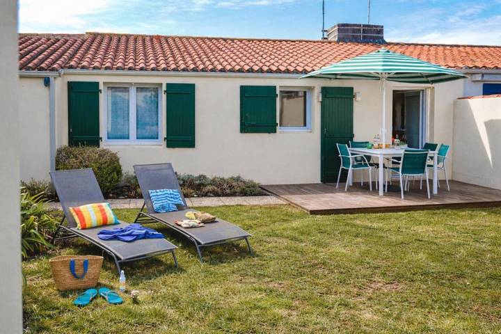 Location de vacances pour 6 personnes, avec jardin dans Plage de Tanchet
