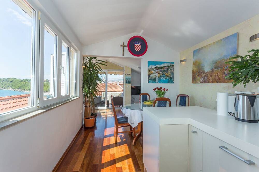 Ganze Wohnung, Large sea view apartment in Stobreč in Stobrec, Split-Dalmatien