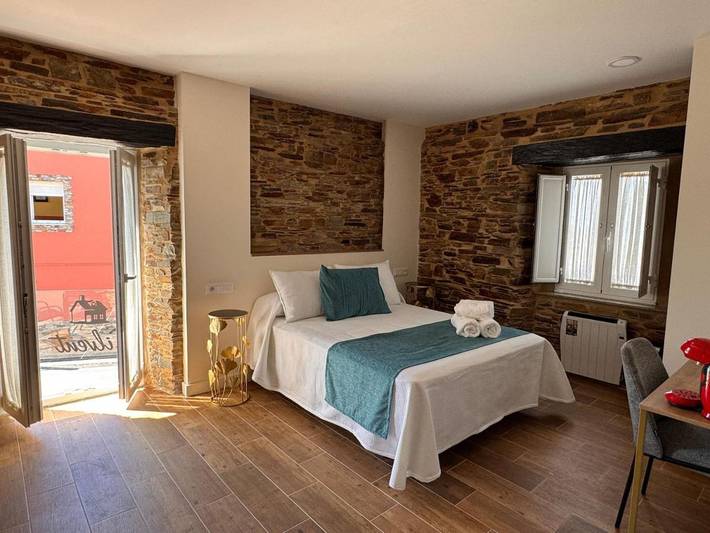 Pension voor 4 personen, met terras en uitzicht in Noord-Spanje