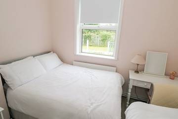 Cottage for 10 People in County Mayo, Photo 3
