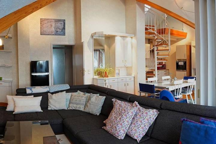 Ferienwohnung für 6 Personen, mit Balkon in Weinheim
