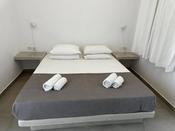 Vakantiewoning voor 2 personen, met tuin in Kamari