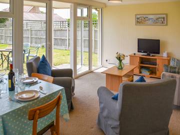 Cottage for 4 People in Broomholm, Norfolk, Photo 4