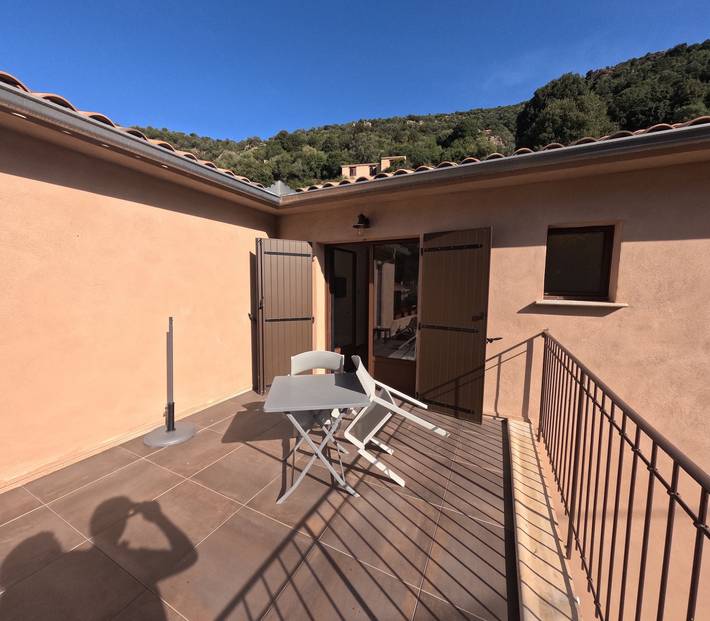 Agriturismo per 2 persone, con giardino in Corsica