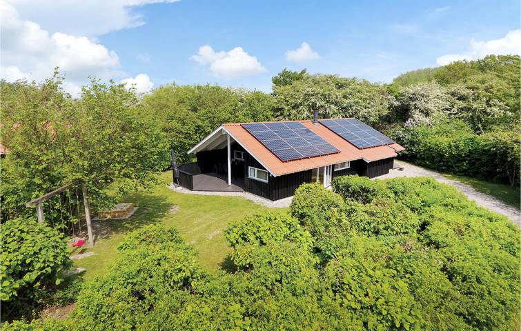 Ferienhaus für 8 Personen, mit Whirlpool und Terrasse sowie Sauna und Garten in Kegnæs