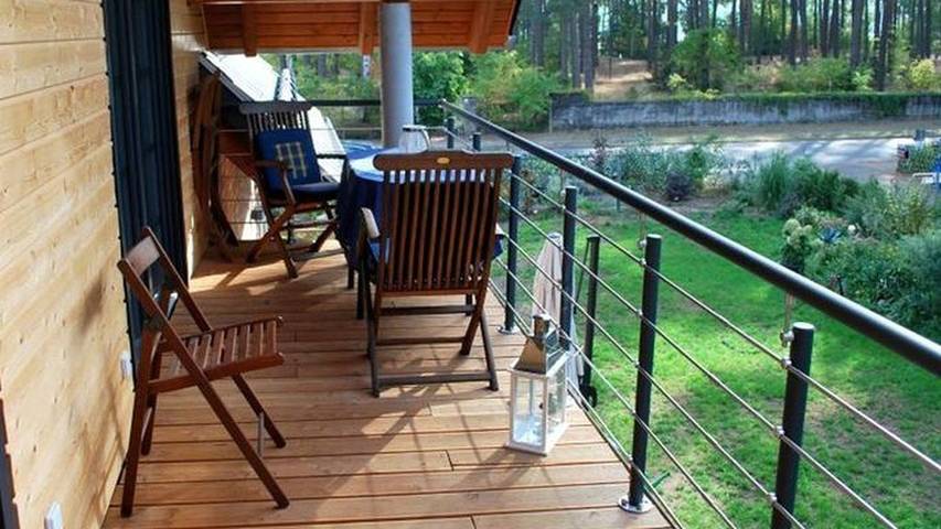 Vakantiewoning voor 2 personen, met balkon en uitzicht op het meer in Bad Saarow