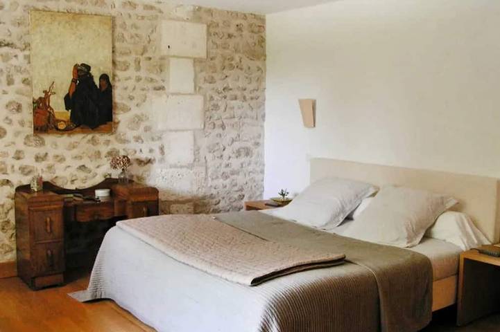 Location de vacances pour 8 personnes, avec jardin, animaux acceptés à Bellon - 2