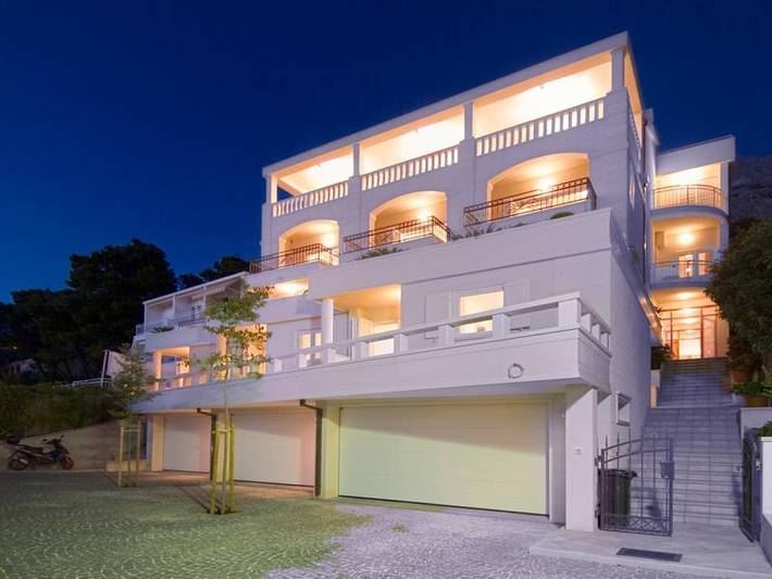 Ferienwohnung für 4 Personen, mit Terrasse und Whirlpool an der Makarska Riviera - 4