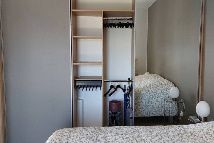 Location de vacances pour 8 personnes, avec terrasse et jardin dans Saint-Pierre-de-Curtille - 4