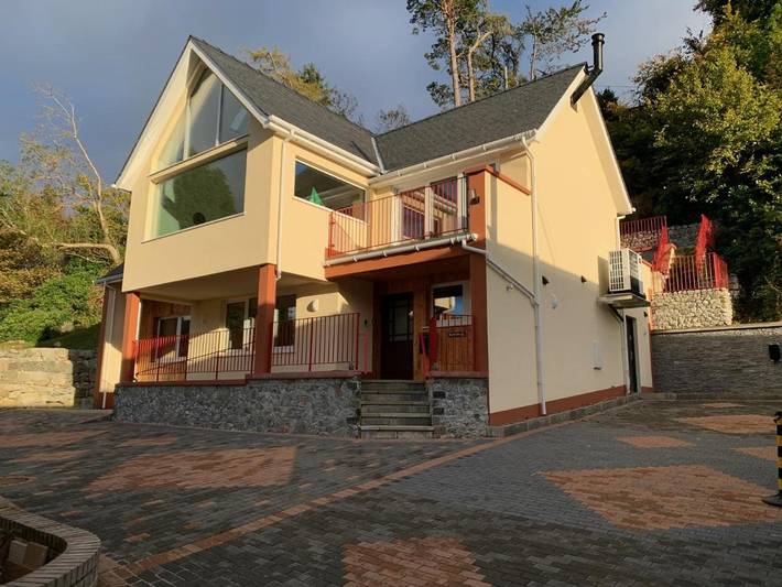 Casa de vacaciones para 6 personas, con jardín además de vistas al lago y vistas - 1