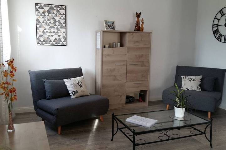 Location de vacances pour 2 personnes, avec jardin et terrasse à Eccica-Suarella - 4