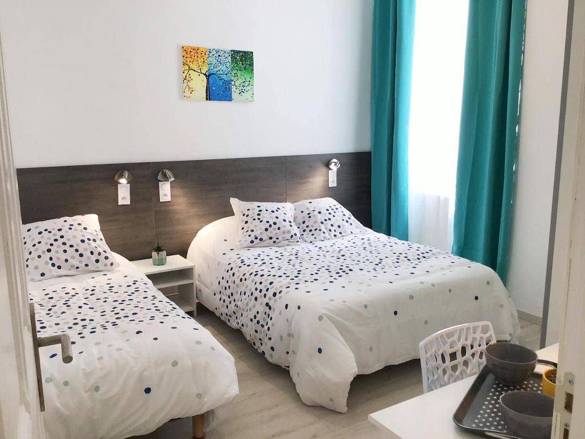 Appartement entier, Two-Bedroom Apartment in Lourdes, Hautes-Pyrénées