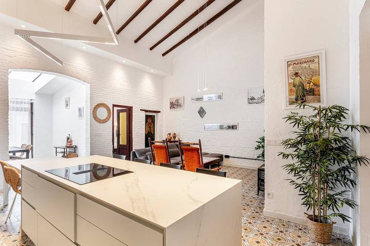 Ferienhaus für 8 Personen, mit Garten, kinderfreundlich in Valencia
