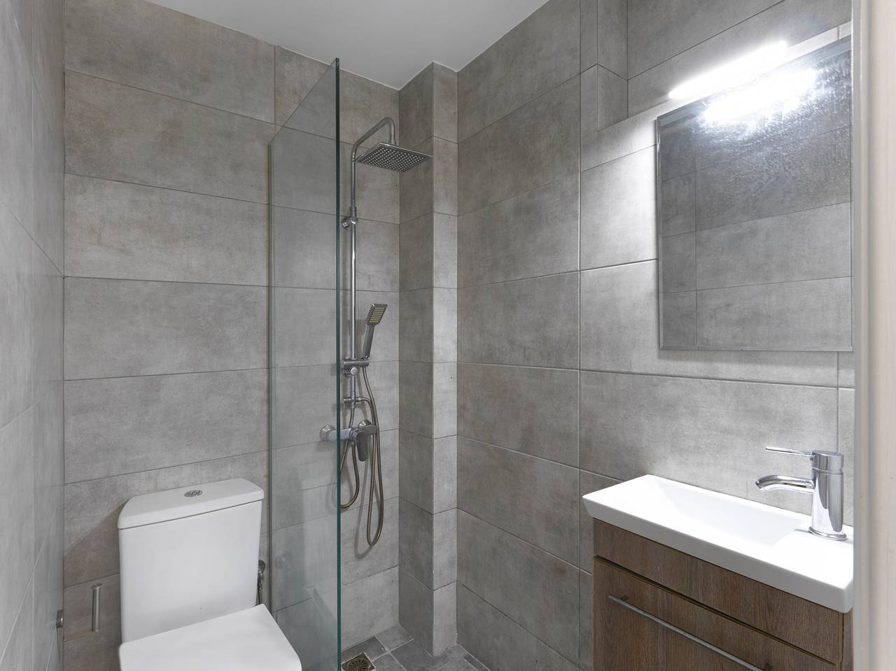 Ganzes Studio, Leontiou220L · Fresh apartment next to conference in Dourgouti, Athen