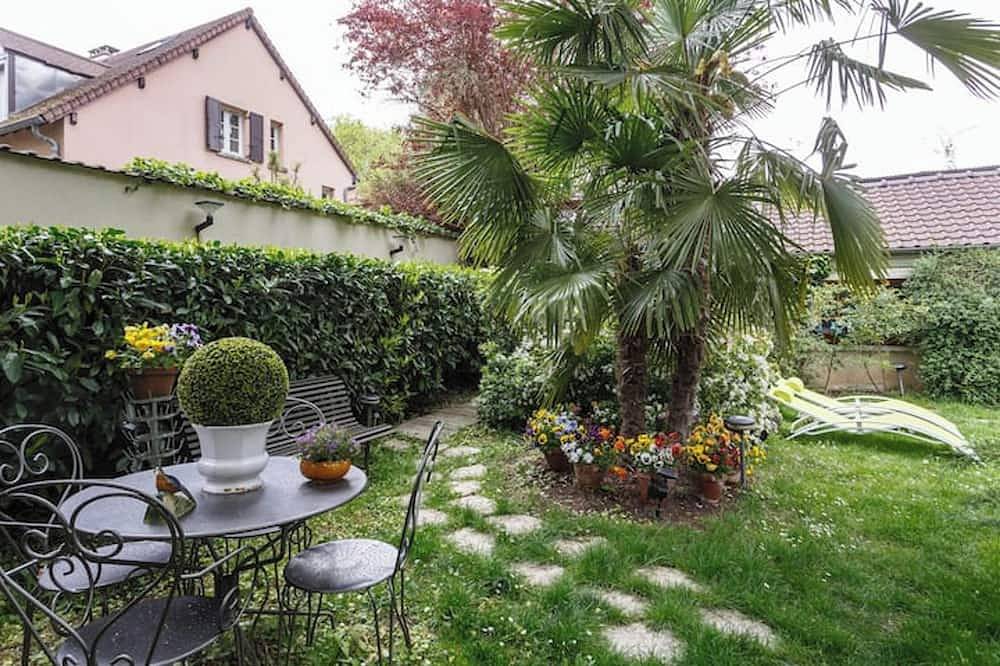 Apartamento entero, Homerez - Estudio en Ville-d'Avray in Ville-d'Avray, Altos del Sena