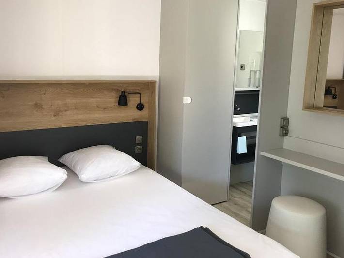 Camping Sites et Paysages - Les Pinèdes  - Mobilheim 4 personen - Cottage Premium Bora in La Colle-sur-Loup, Mittelmeerküste (Frankreich)