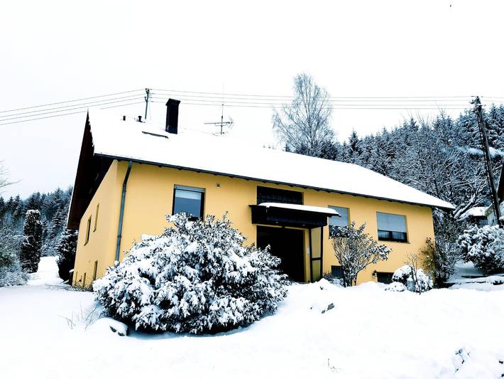 Ferienwohnung für 10 Personen, mit Garten und Sauna