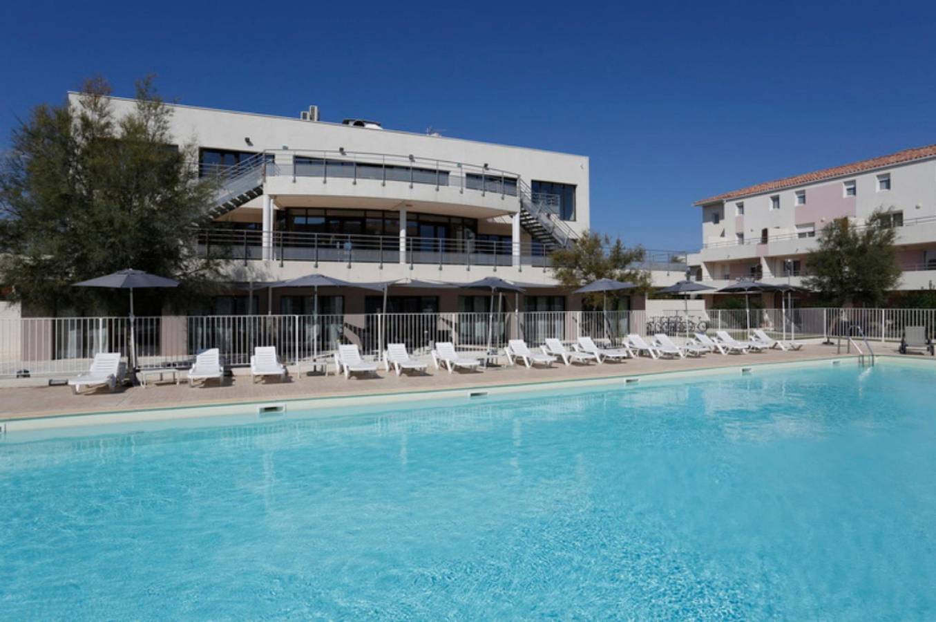Apartamento entero, Résidence Cap Camargue-Duplex Apartment-Pool view in Le Grau-du-Roi, Côte d'Améthyste