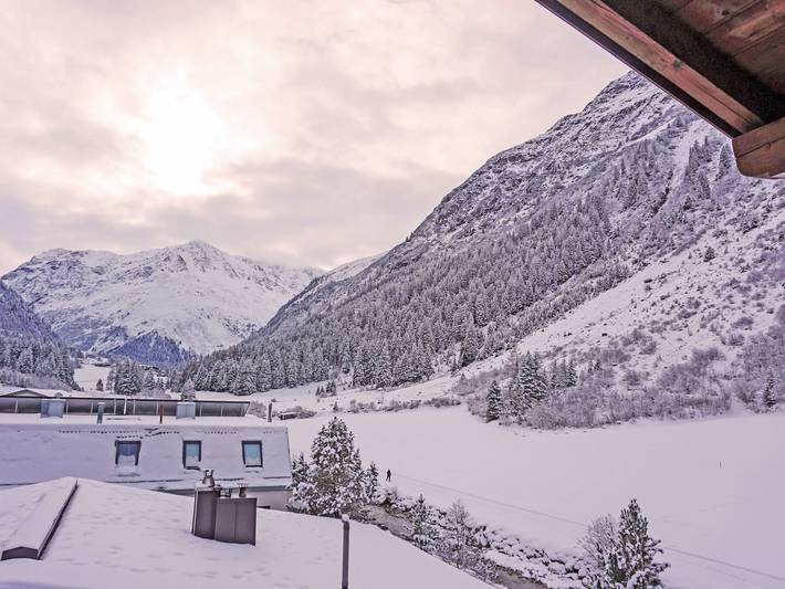 Ferienwohnung für 3 Personen, mit Garten und Balkon im Pitztal - 2