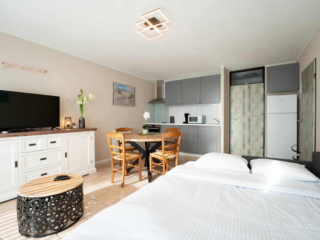 Geheel appartement, Astrid 101 with balcony in Bredene, Belgische Kust