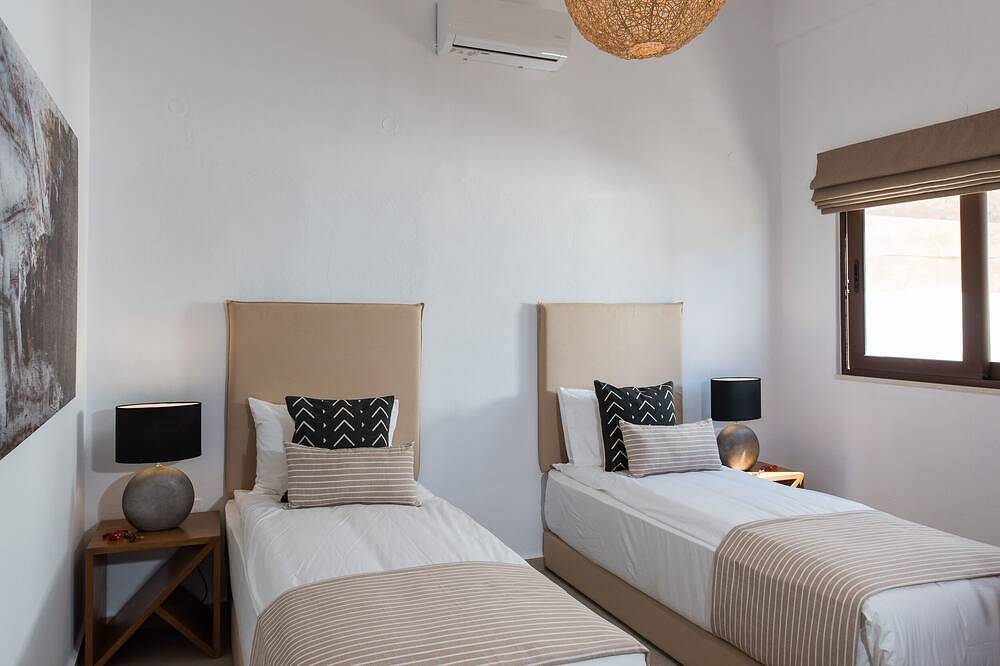 Thetis, south coast with amazing views and infinity pool! in Chora Sfakion, Chania und Umgebung