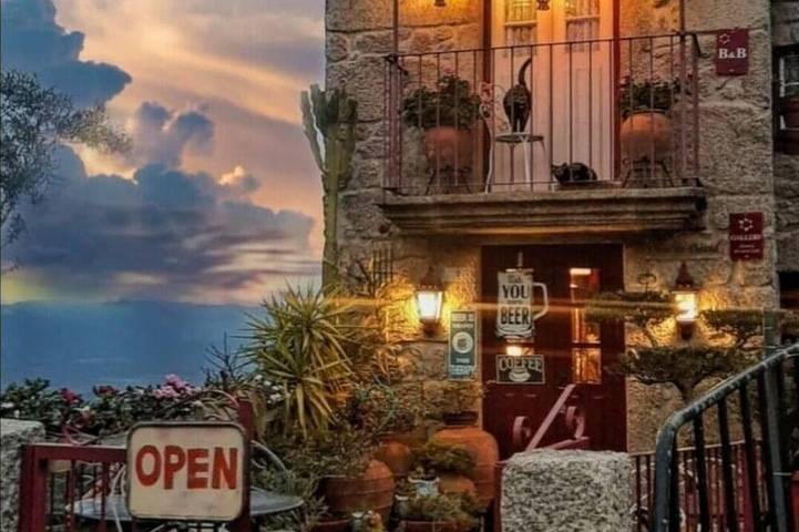 Gîte pour 3 personnes, avec jardin et jacuzzi à Monsanto