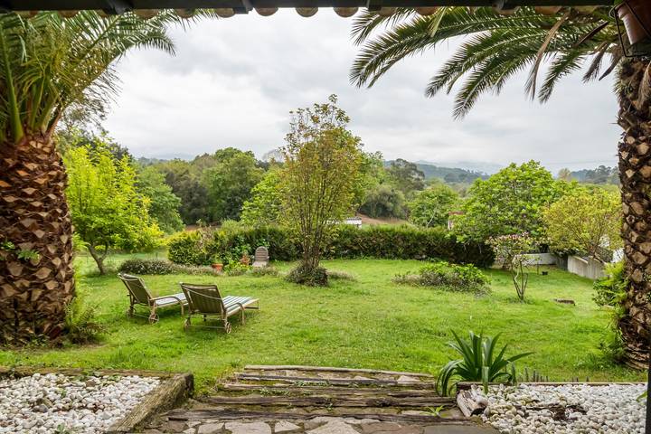 Entire apartment, 'Kety 2' Apartment with Mountain Views, Private Terrace and Wi-Fi in Serdio, Val de San Vicente