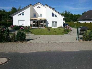 Ferienwohnung für 4 Personen, mit Garten, kinderfreundlich in Roggentin