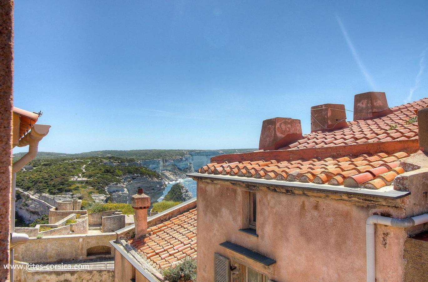 Joséphine in Bonifacio (Córcega), Distrito de Sartène