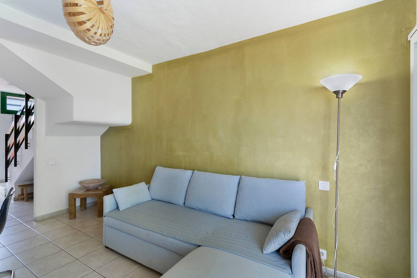 Holiday Home 'Beautiful Beach Bungalow' with Shared Pool, Wi-Fi & Air Conditioning in Maspalomas, San Bartolomé de Tirajana