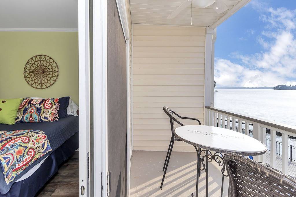 Ganze Wohnung, Nur 25 Meilen von Jordan Hare! Großartig für Auburn-Spieltage! in Lake Martin