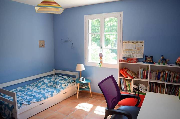 Charming 5-bedroom house with swimming pool in Cabriès, Mittelmeerküste (Frankreich)
