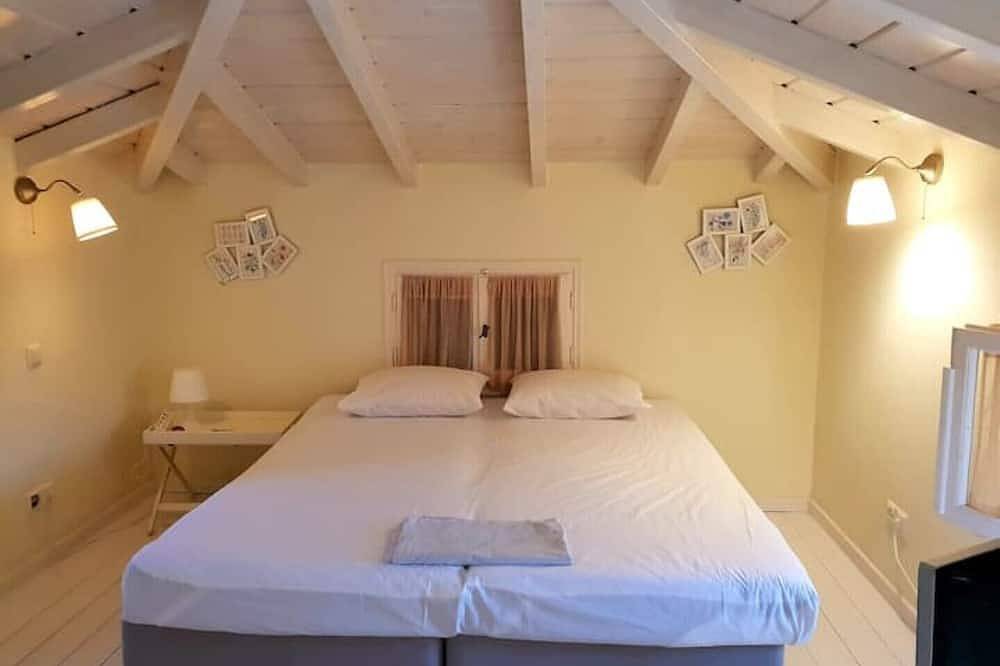 Private Pool in Cottage in Inseln der Region Attika