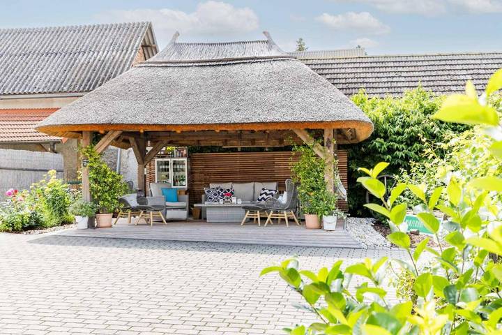 Ferienwohnung für 4 Personen, mit Terrasse und Garten sowie Ausblick in Apetlon