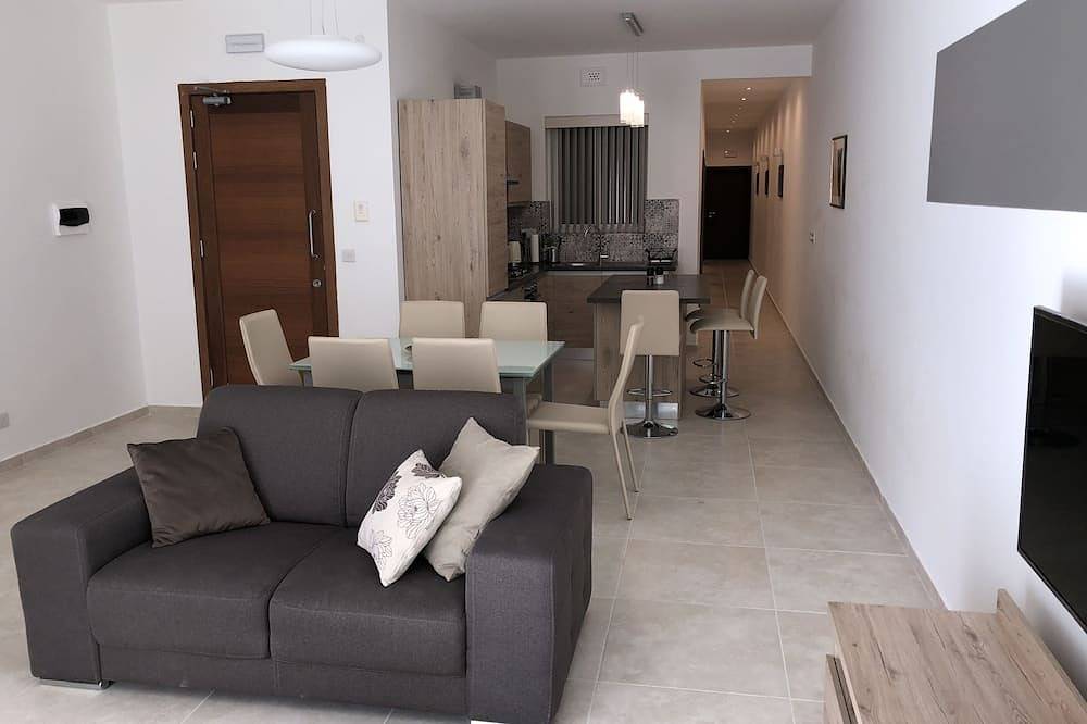 Ganze Wohnung, Azure Cottage: Schöne, moderne 3-Zimmer-Wohnung mit Gemeinschaftspool in Marsalforn, Zebbug